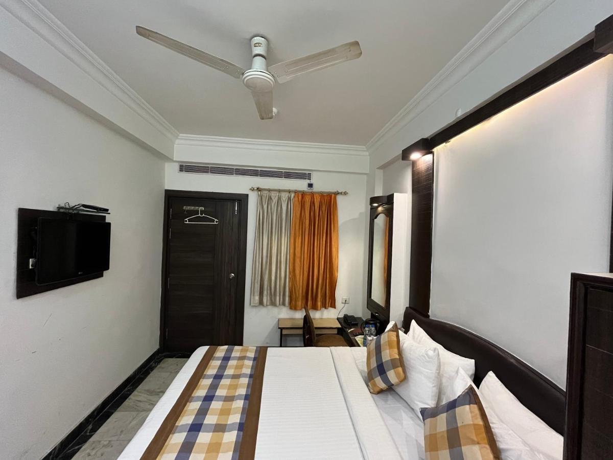 Hotel Moti Palace Agra  Exteriér fotografie